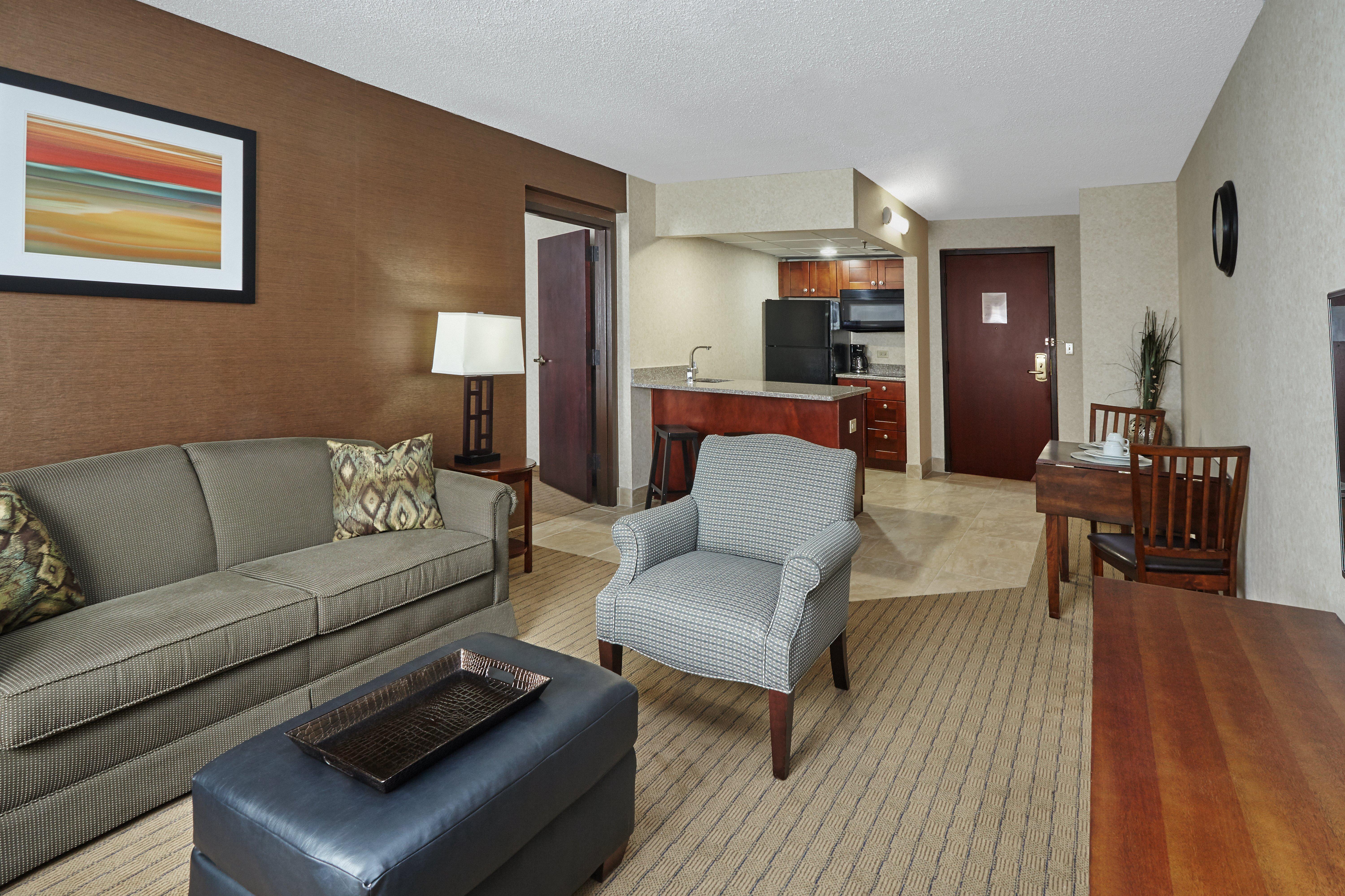 Holiday Inn & Suites Chicago-Carol Stream Wheaton By Ihg Екстер'єр фото
