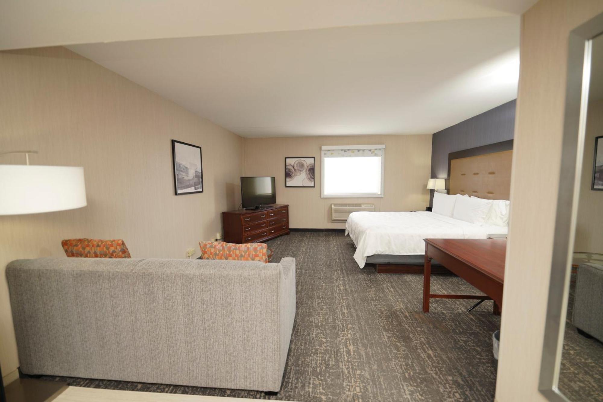 Holiday Inn & Suites Chicago-Carol Stream Wheaton By Ihg Екстер'єр фото