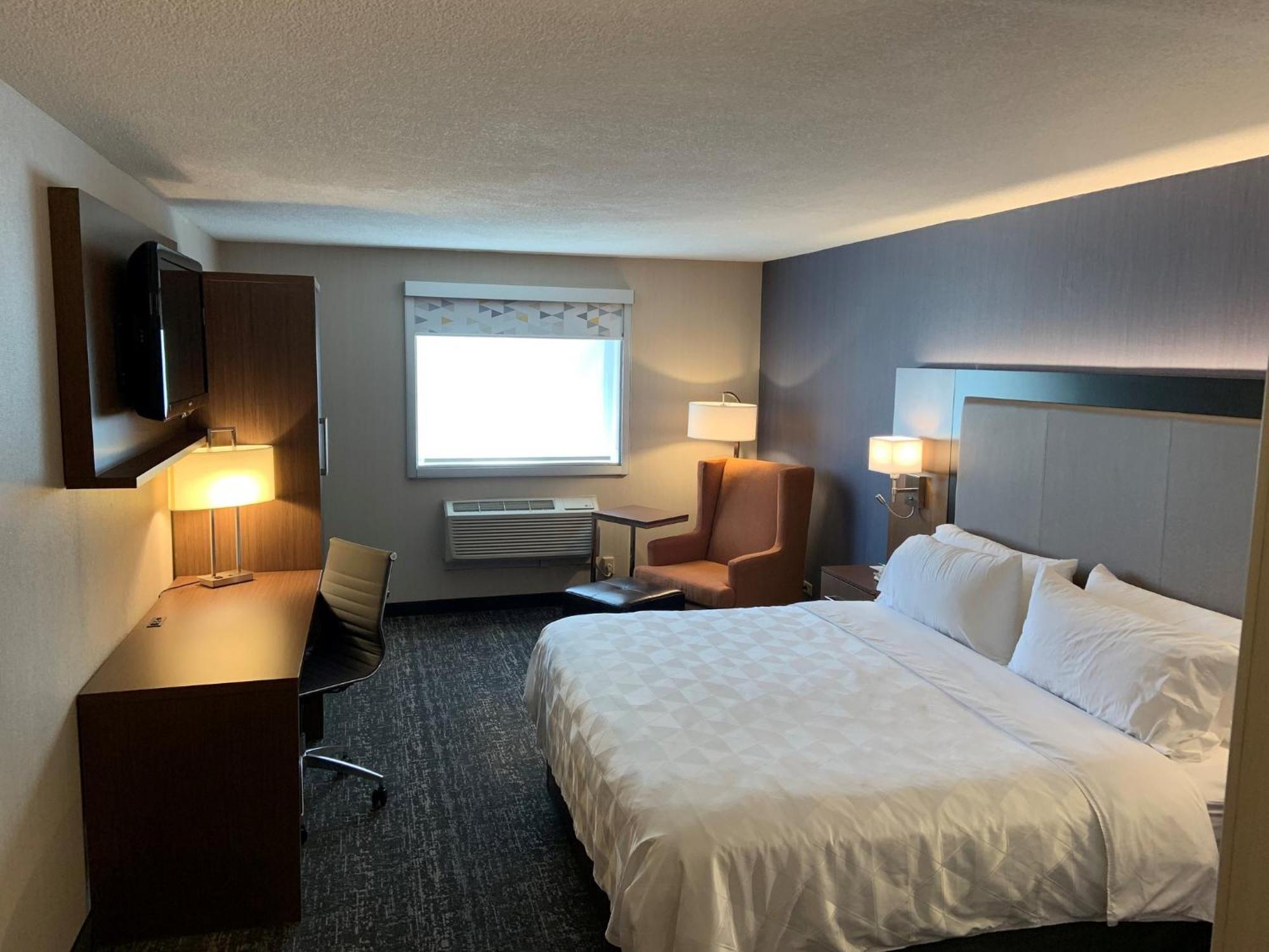 Holiday Inn & Suites Chicago-Carol Stream Wheaton By Ihg Екстер'єр фото
